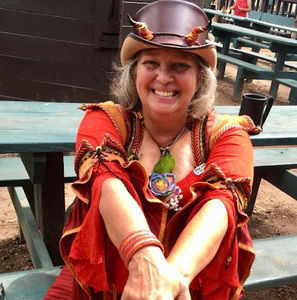 Meet your Posher, Kate